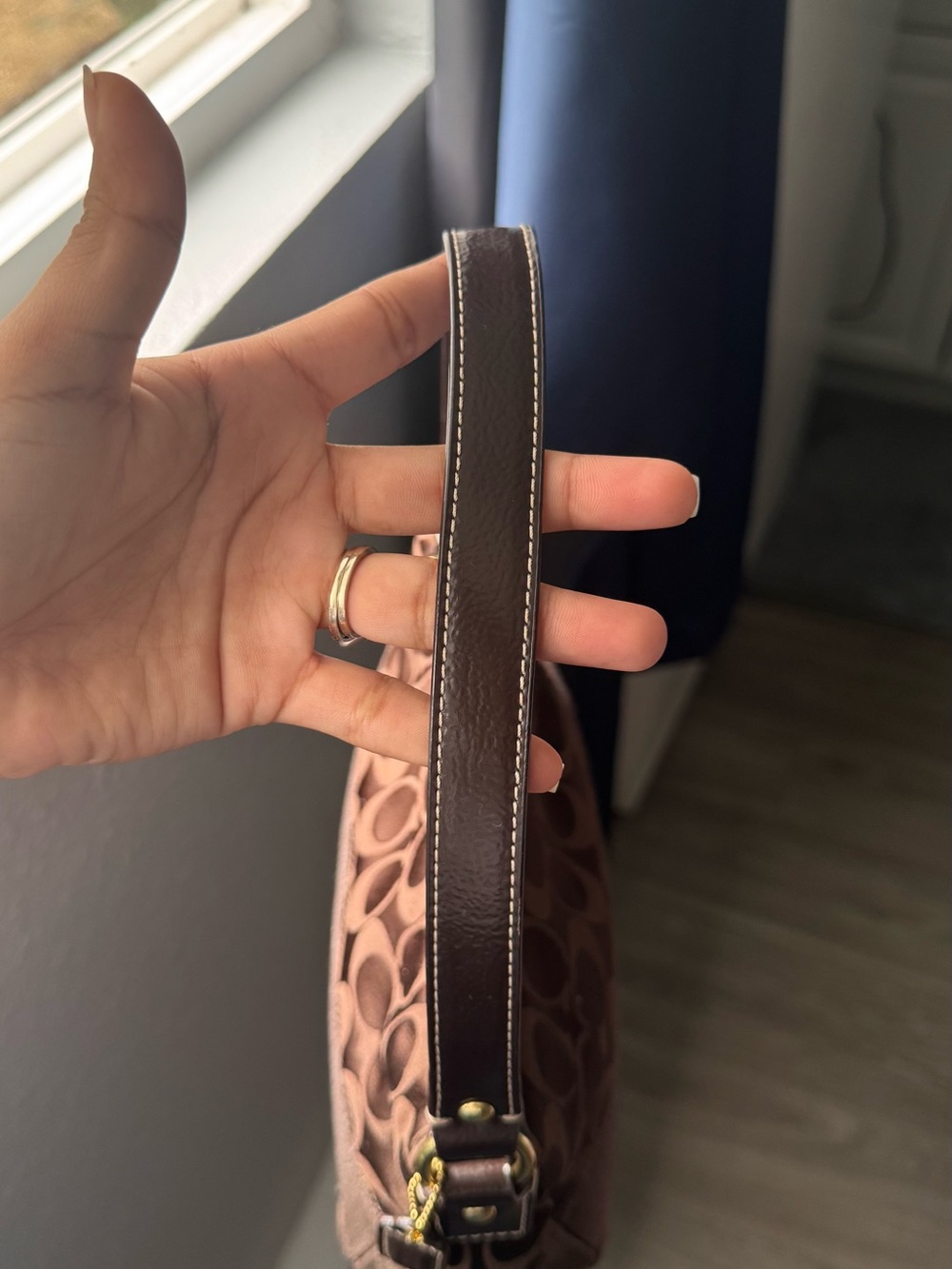 Coach Brown Jacquard Logo Shoulder Bag with Gold Hardware - Picture 3 of 8